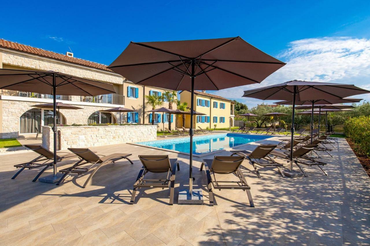 Olea Residence Πόρετς Εξωτερικό φωτογραφία