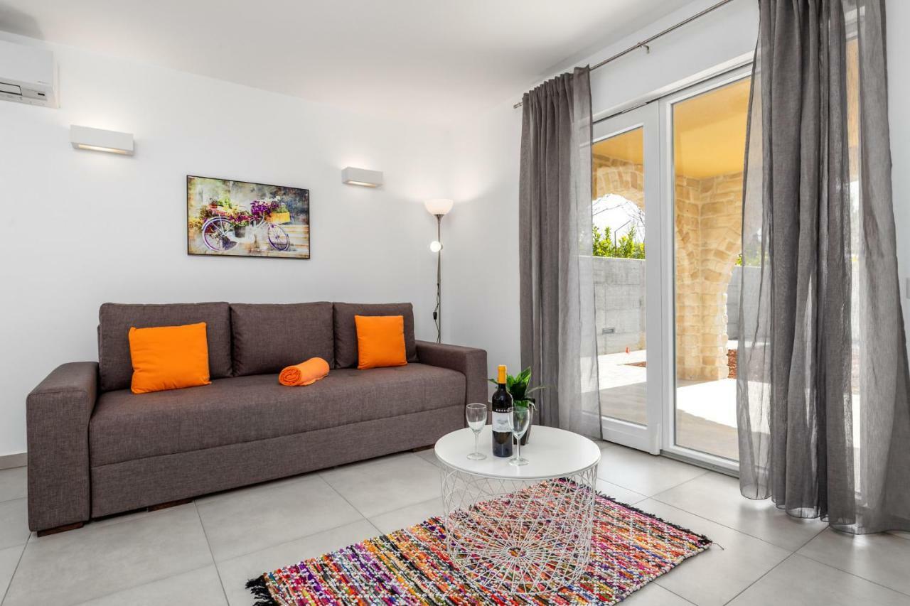 Olea Residence Πόρετς Εξωτερικό φωτογραφία