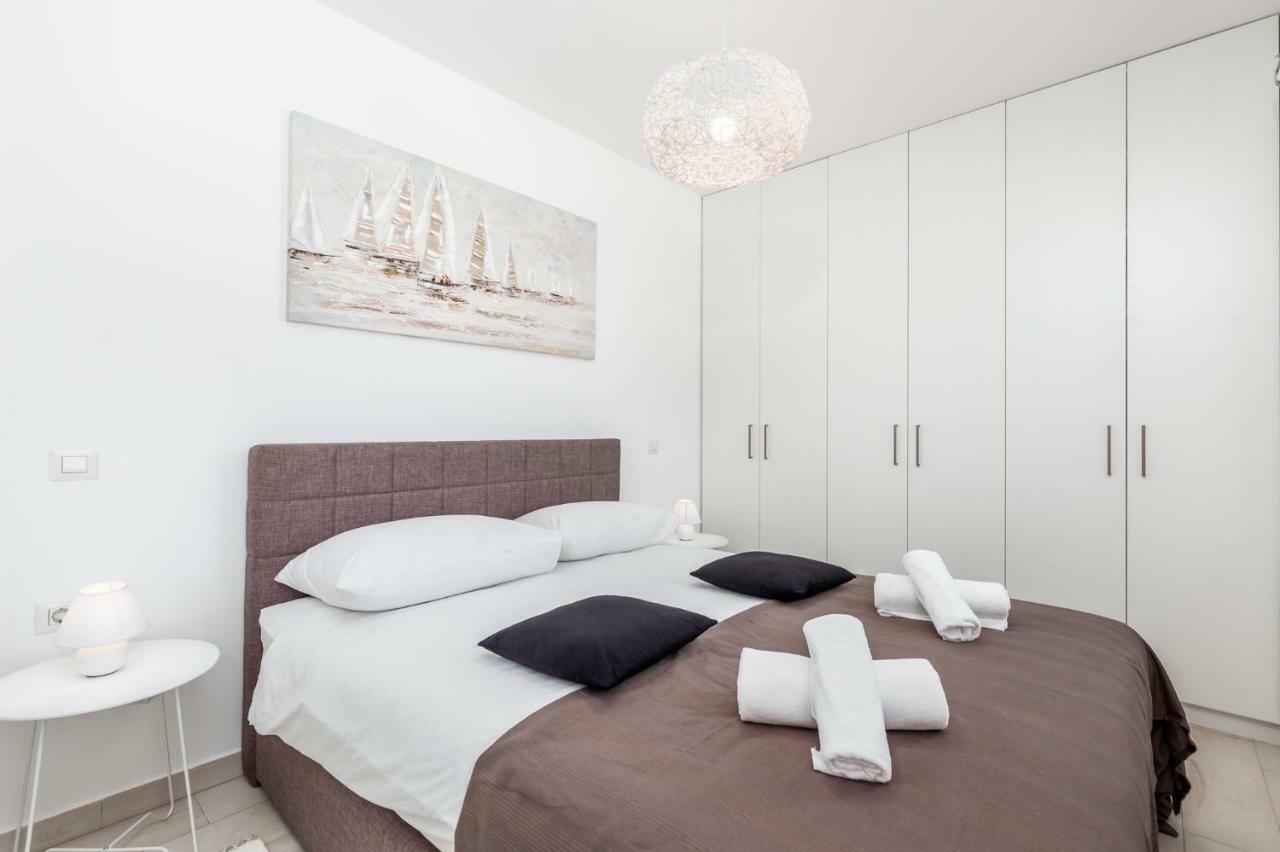 Olea Residence Πόρετς Εξωτερικό φωτογραφία
