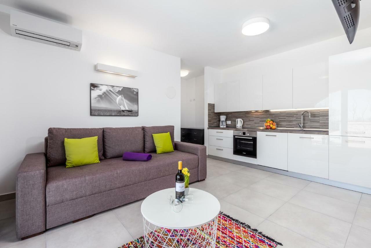 Olea Residence Πόρετς Εξωτερικό φωτογραφία