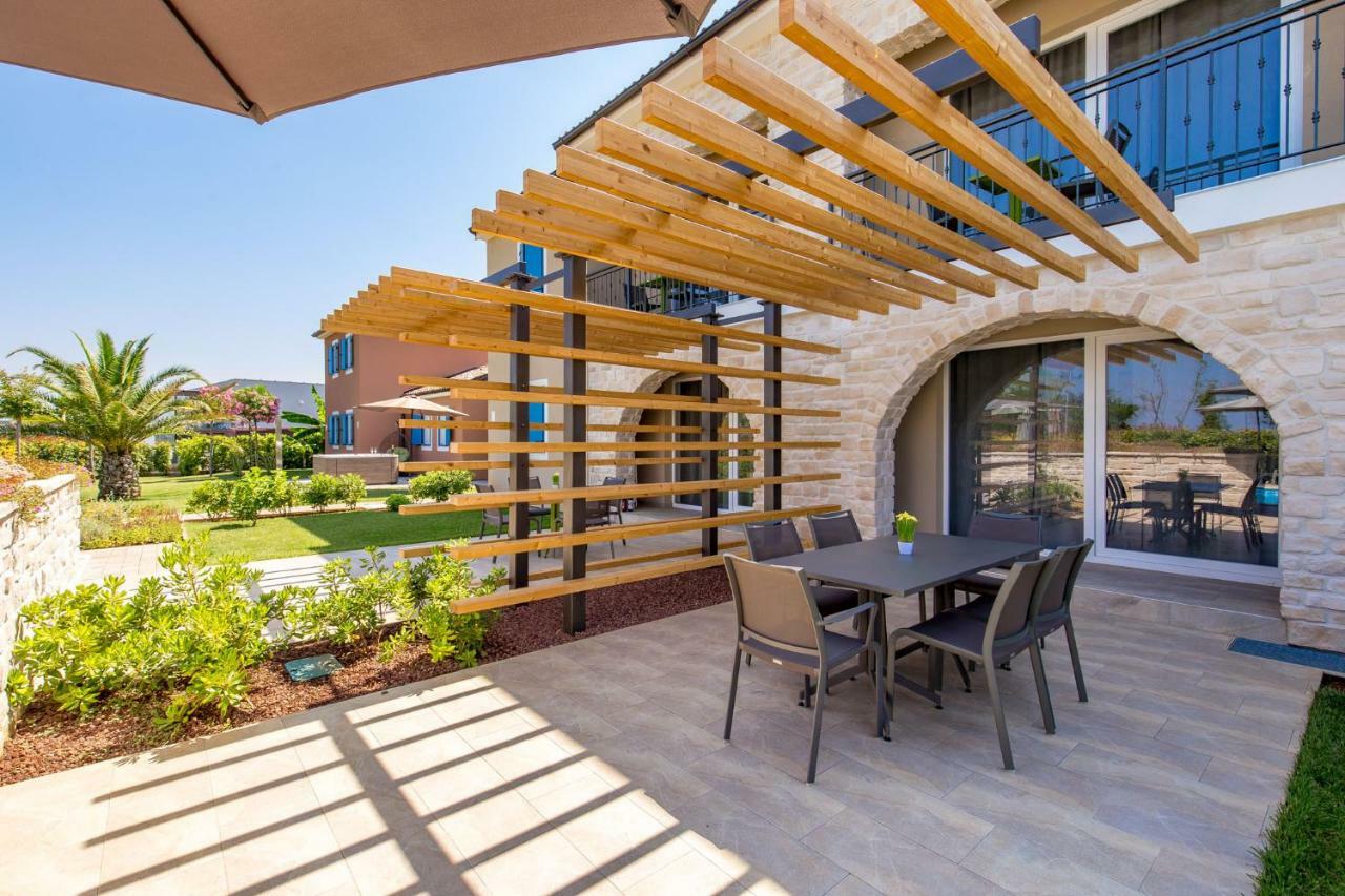 Olea Residence Πόρετς Εξωτερικό φωτογραφία